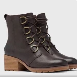 Sorel Cate Brown Lace Up Boots